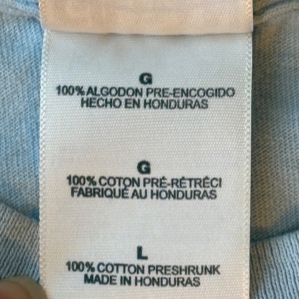 Alpha Omicron Pi Vintage 2004 Leadership Institute T-Shirt - Picture 5 of 10